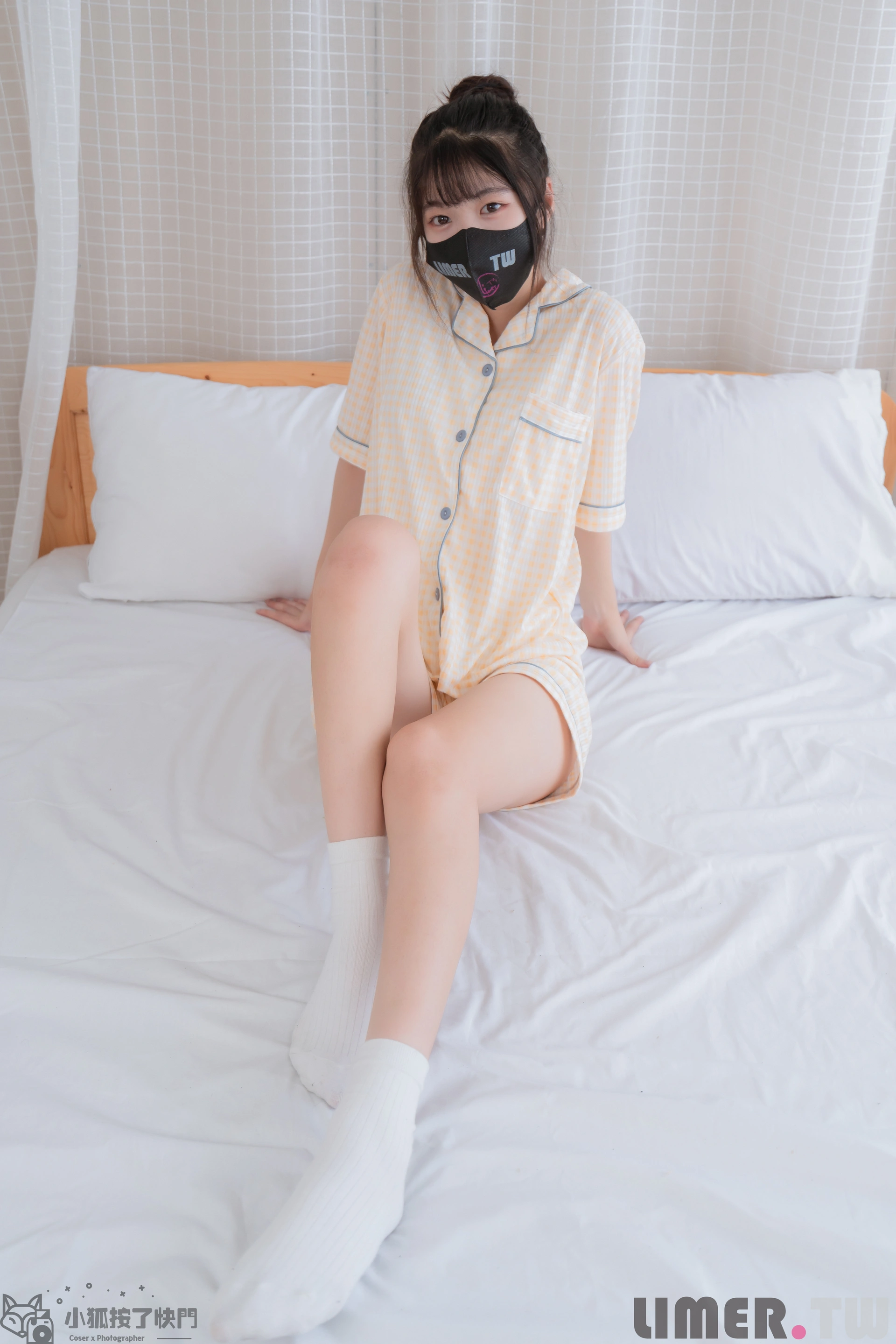 [Limerence] NO.071 素人梦梦 妹妹在休假日的裸足居家服 0
